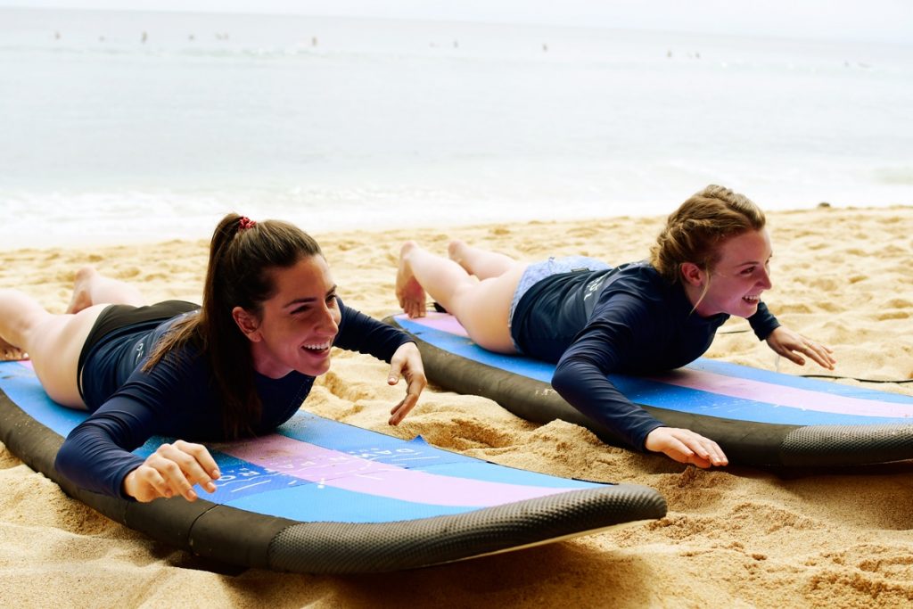 beginners learn to surf