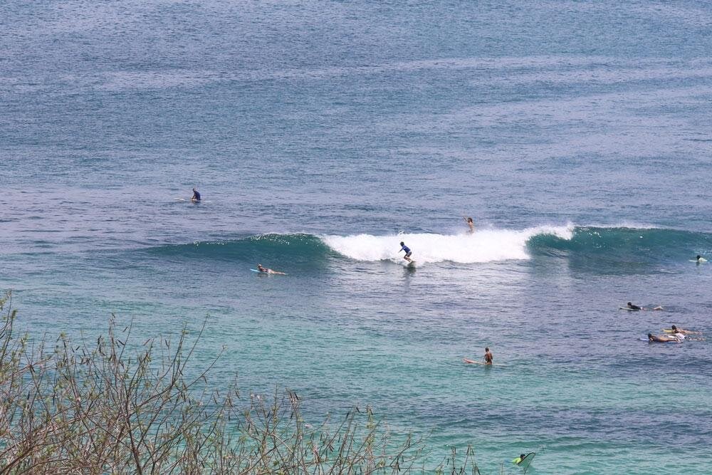 surf spots in padang padang right